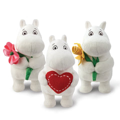 Moomin debout avec une fleur rose 17 cm